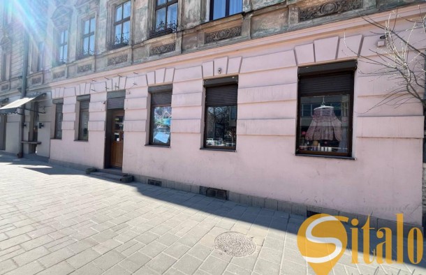 Оренда фасадне комерційне приміщення салон, магазин, офіс, кавярна вулиця Чорновола центр місто Львів, фото 1