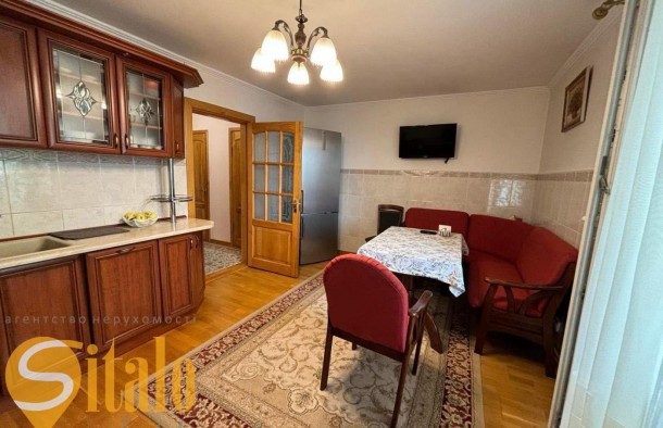 Продаж 4х.кімнатної квартири Ремонт Меблі Локація, фото 3