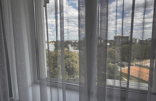 Продаж 1 кімнатної з ремонтом , меблями та техн.  Парк Озеро, фото 14