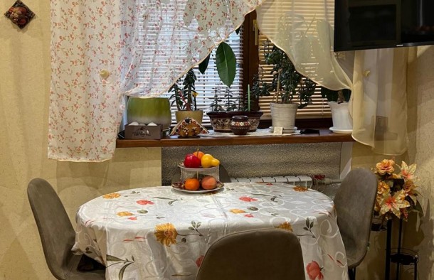 Продаж квартири в Дніпровському районі Запоріжжя за ТЦ Фортуна, фото 3