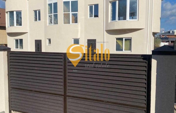 Продаж будинку дуплекс в Козині КончаЗаспа без ремонту  6 соток землі, фото 3