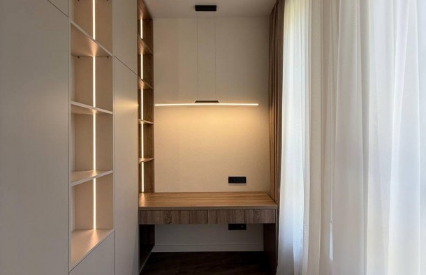 Продаж готового котеджу з дизайнерським ремонтом та меблями в Брюховичах, фото 16