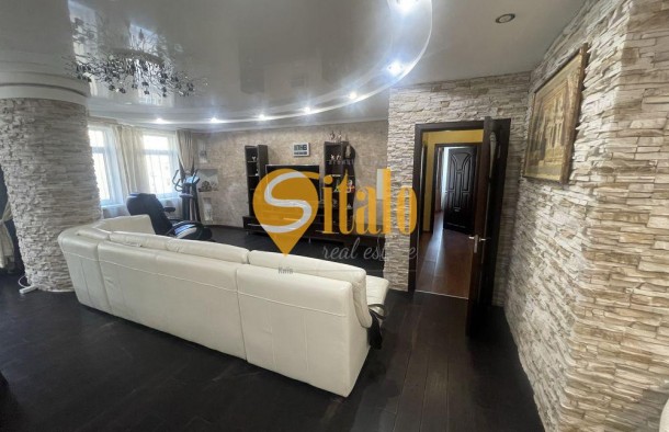 Оренда 4кімнатної квартири 150 м²  вул. Мишуги, 2  Позняки  Паркінг, фото 1