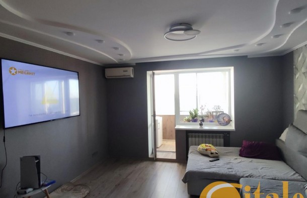 Продаж 4к.кв. по вул.Полякова, фото 1