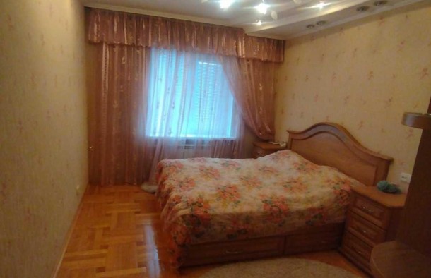 Продаж 2к.кв. по вул. Вороніна, фото 3