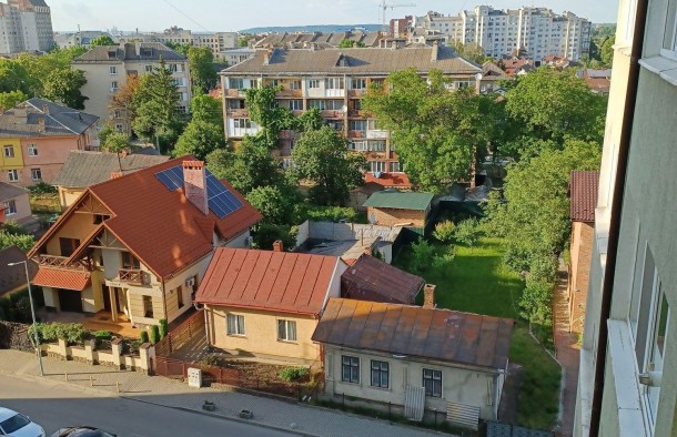 Продаю видову  2 кімнатну 74.5м.кв  квартиру в Центрі, фото 13