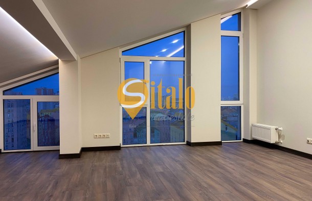 Продаж 2кімнатної двоповерхової мансардної видової квартири., фото 1