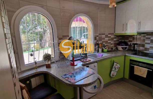 Будинок з панорамним видом на долину та гори, Кальпе., фото 16