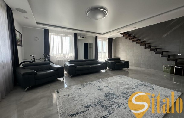 Продається двоповерхова 4кімнатна квартира з дизайнерським ремонтом у сучасному будинку на вул. Дж.Вашингтона. Площа  165 м²., фото 5