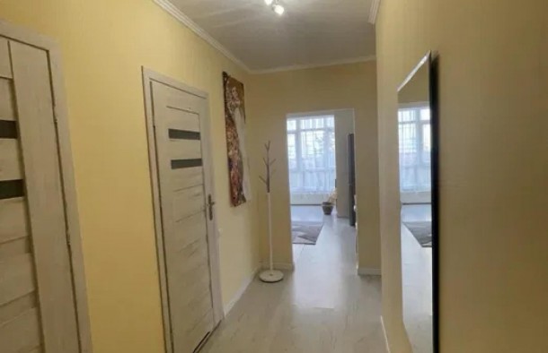 Продам двосторонню 1 квартиру в центрі по вул. Бельведерська у м.ІваноФранківськ, фото 1