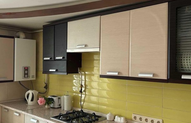 Продаж 2 кім квартири з ремонтом і меблями, фото 1