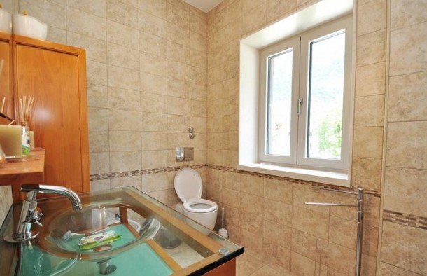 Продаж будинку в Чорногорії в Рісані Rs39.v7bd_s661, фото 11