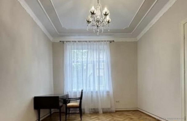 Оренда  Квартира  вул. Героїв УПА, Франківський район, Львів, фото 10