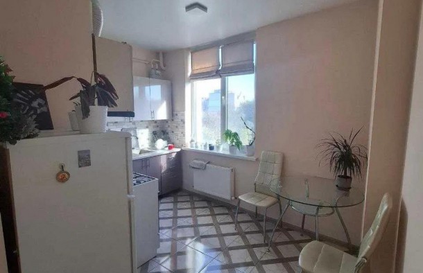 Продаж 1 кімнатна квартира вул Тракт Глинянський Бігова, фото 4