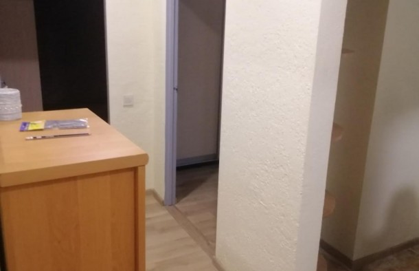 Двокімнатна з ремонтом, малий ринок., фото 4