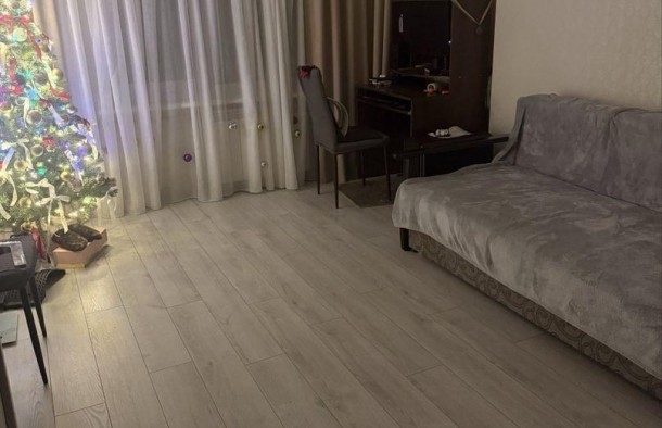 Продам 2км квартиру на 1  Південному, рн Пошти з ремонтом., фото 2