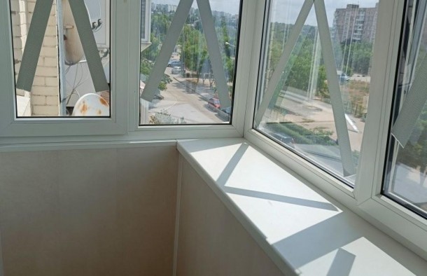 Продаж квартири по вул. Автозаводська, фото 4