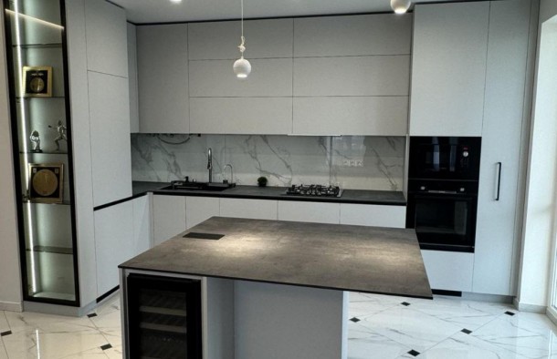 Продаж дворівневої квартира в будинку Мій Дім  вул. Дж. Вашингтона, фото 2