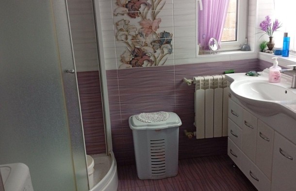 Автономний будинок 49.5 м² з євроремонтом та капітальним подвірям., фото 1