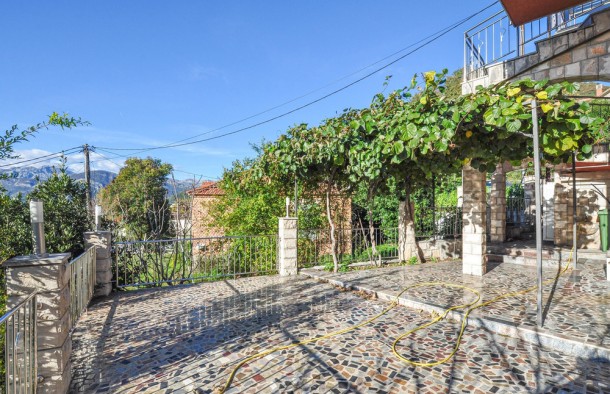 Продаж вілл і будинків в Чорногорії в Тіваті tv0139.4bd_s6708, фото 28