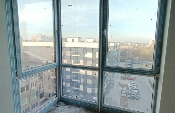 Продається 1 кімнатна 44 м.кв , готова до ремонту  Бандери, фото 14