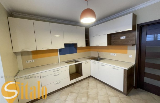 Продаж 2 кім квартири з ремонтом біля ТЦ Велес, фото 3