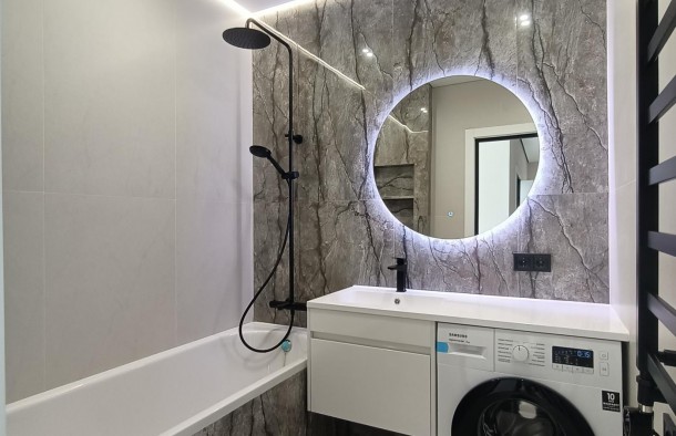 Продаю 2 кімнатну з ремонтом та меблями в центрі Довга, фото 16