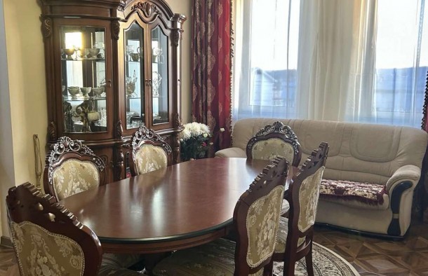 Продаж 3 кімнатної квартири з ремонтом  в новобудові м.Жовква, фото 3