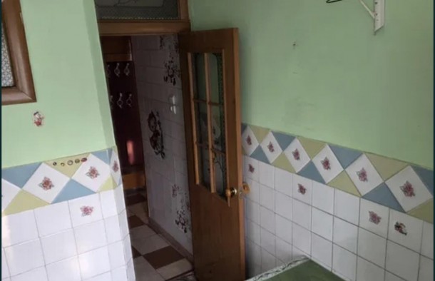 Продаж 3 кімнатної квартири в панельному будинку вул. Наукова, фото 3