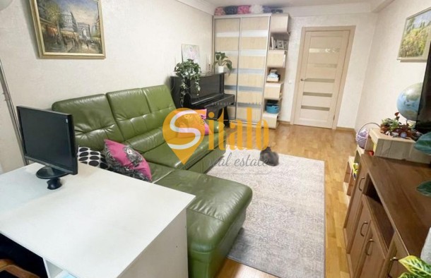 Вул. Зодчих.  Ремонт, низький поверх.  Прт Курбаса,  швидкісний трамвай, фото 11