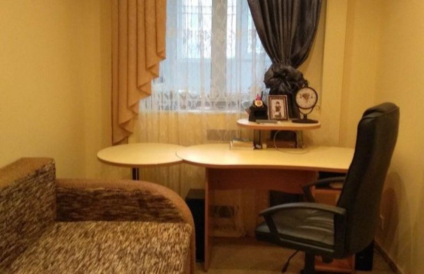 Продаж квартири по вул. Дудикіна, фото 5