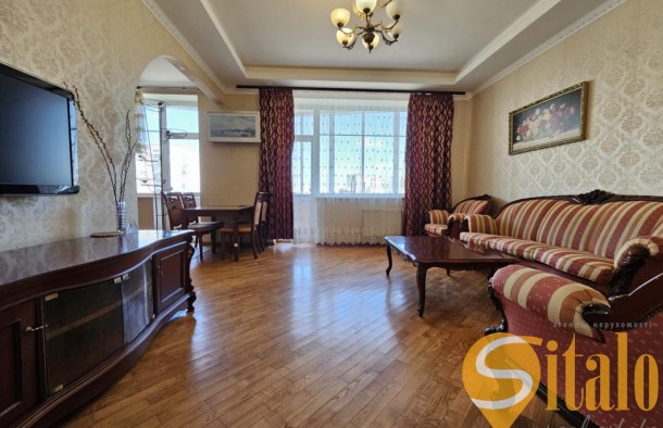 Продаж 3кімнатної квартири 107,4 м² по вул. Петлюри, місто Львів, фото 2