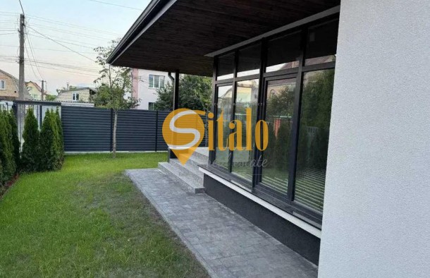 Будинок з ремонтом, з терасою, газом, центр. комунікації, фото 27