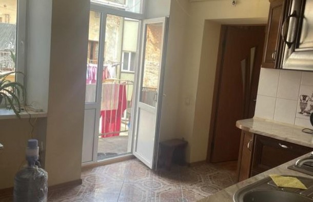 Продаж 4кімнатної квартири в центрі Львова, вул. Яна Жижки, фото 8