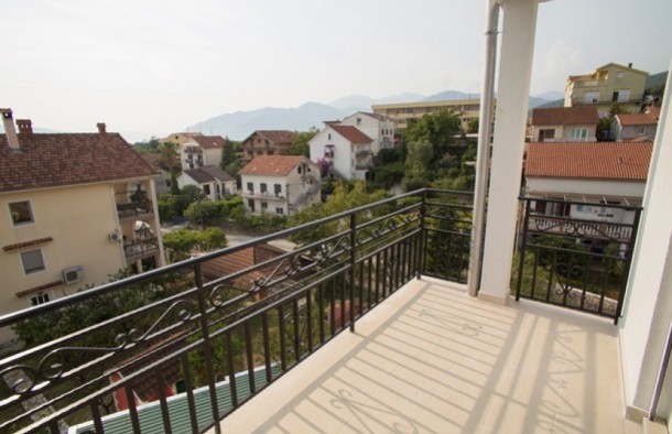 Продаж квартир в Чорногорії в Тіваті tv01461.1bd_s8598, фото 2