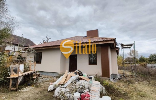 Одноповерховий будинок 138 кв.м з ділянкою виходом на воду 18 соток, Осокорки, метро Славутич 9 км, фото 2