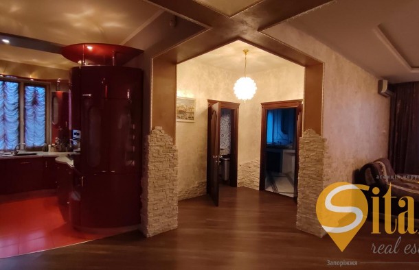 Розкішний маєток 365 м² у самому центрі Космічного мкрну, фото 16