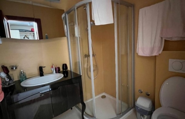 Продаж вілл і будинків в Чорногорії в Каменарі km01473.4bd_s8780, фото 38