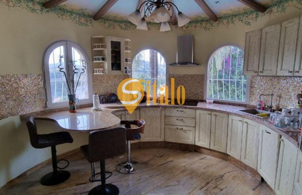 Будинок з панорамним видом на долину та гори, Кальпе., фото 5