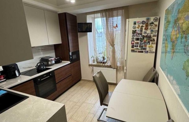 Терміново Продаж 3 кім квартири в центрі з меблями і технікою, фото 2