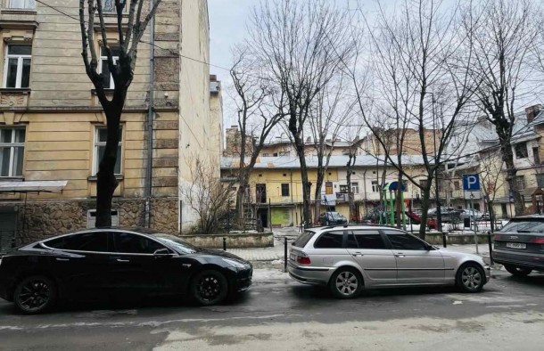 4 кімнатна квартира в центрі Львова, вулиця Академіка Кучера, фото 3