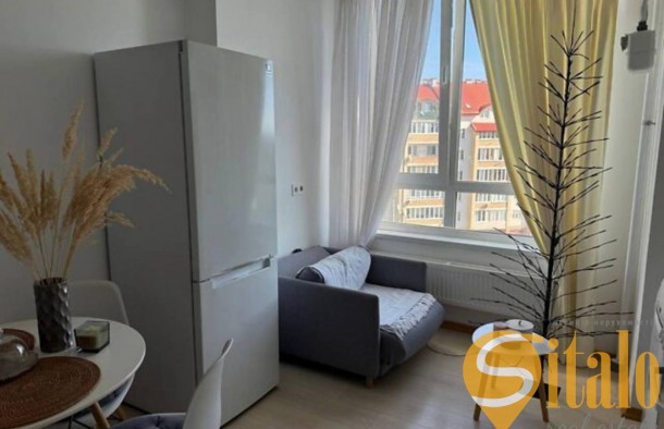 Продаж 1 кімнатна квартира по вулиці Джона Ленона з ремонтом, фото 1