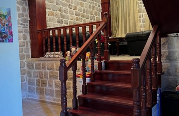 Продаж вілл і будинків в Чорногорії в Каменарі km01473.4bd_s8780, фото 19