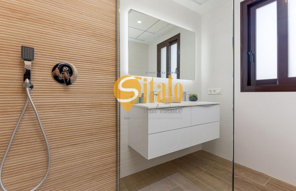 Затишний будинок з басейном у Фінестрат., фото 26