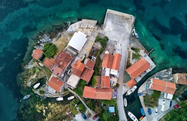 Продаж вілл і будинків в Чорногорії в Тіваті tv01490.3bd_8966, фото 1