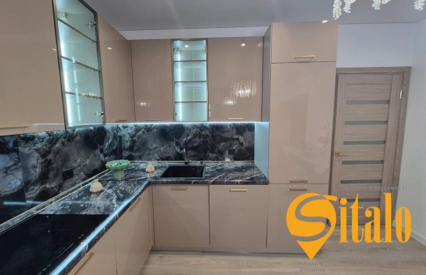 Продажа 2к квартиры 80 кв. м  на ул. Николаевская 6  ID 34518672, фото 2
