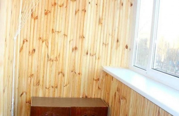 Святошинський район Леся Курбаса Цегляний будинок 1997 року  Швидкісний трамвай  єВідновлення, фото 6