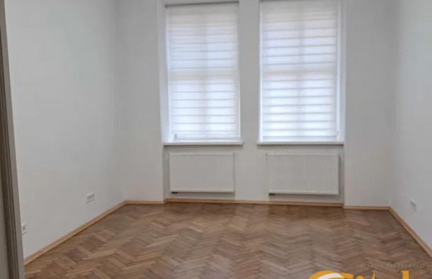 Оренда _ комерційна нерухомість 75 м у центрі Львова по вул. Глібова 12, фото 2