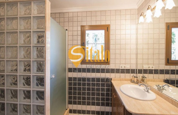 Будинок із панорамним видом на гори, Кальпе., фото 25