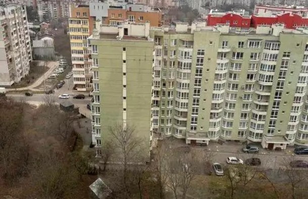 Продаж 3к квартири 98.2 кв. м на вул. Під Голоском, м Львів, фото 2